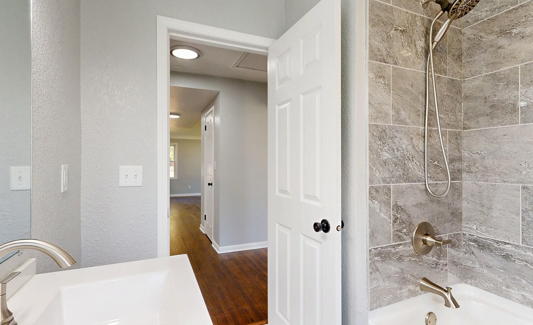 Plumbing service by ADELIE Construction